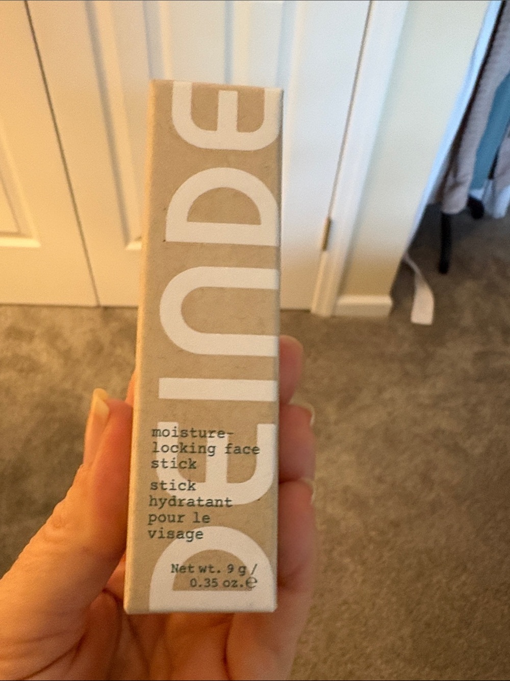 Deinde Moisture-Locking Face Stick